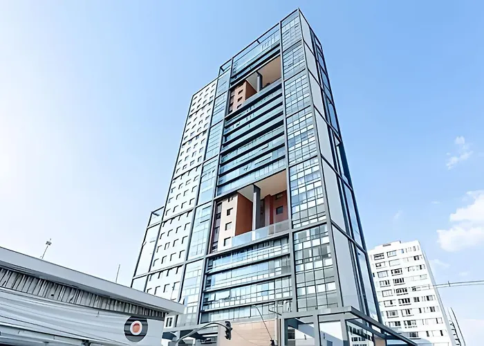 Elysia Centro - Apartamentos By Urooms
